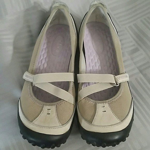 Privo Shoes - Privo by Clarks 8 Anya Sporty Flat Shoes Mary Jane